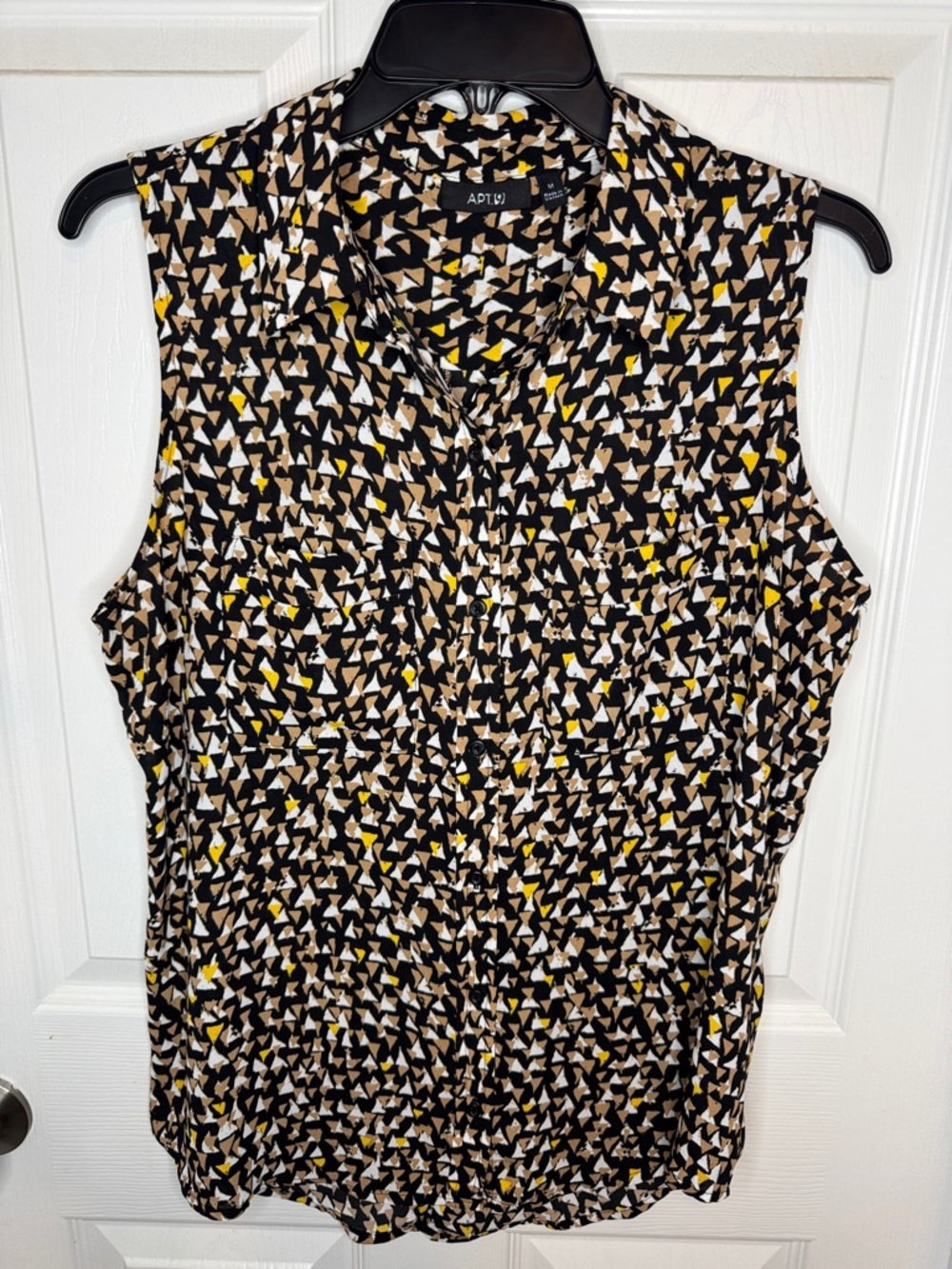 EUC Apt. 9 Geometric Sleeveless Blouse Accents